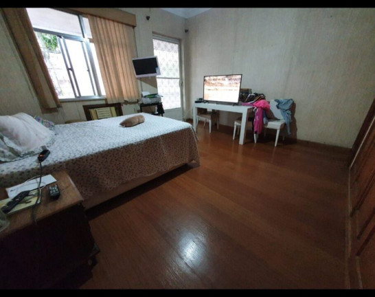 Imagem Casa com 6 Quartos à Venda, 346 m² em Méier - Rio De Janeiro Imagem Casa com 6 Quartos à Venda, 346 m² em Méier - Rio De Janeiro
