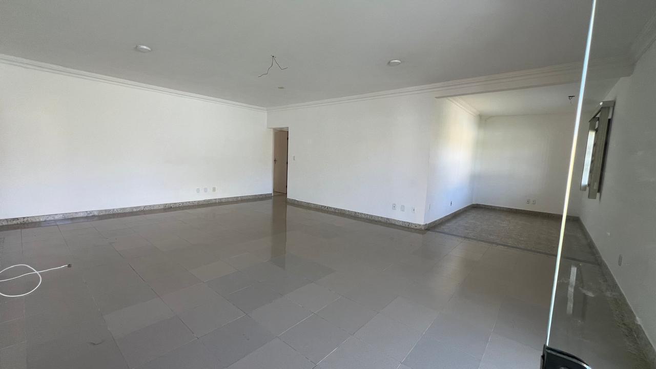 Imagem Casa com 3 Quartos para Alugar, 200 m²em Buraquinho - Lauro de Freitas Imagem Casa com 3 Quartos para Alugar, 200 m²em Buraquinho - Lauro de Freitas