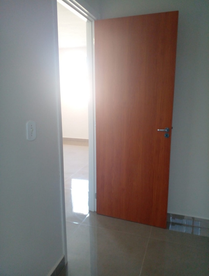 Imagem Apartamento com 2 Quartos à Venda, 44 m²em Ypiranga - Valparaíso de Goiás