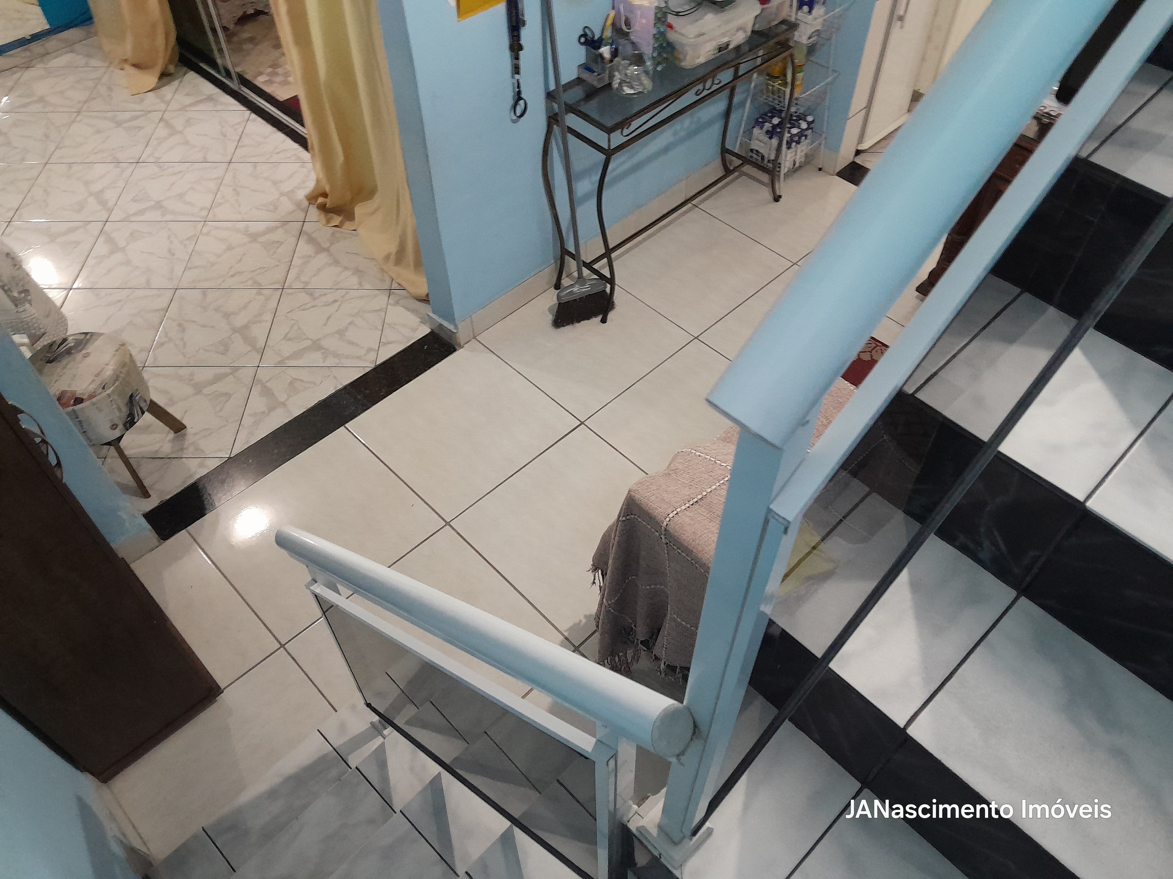 Imagem Casa com 2 Quartos à Venda, 150 m² em Bangu - Rio de Janeiro Imagem Casa com 2 Quartos à Venda, 150 m² em Bangu - Rio de Janeiro