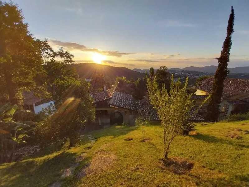Imagem Casa de Condomínio com 6 Quartos à Venda, 300 m²em Largo da Batalha - Niterói Imagem Casa de Condomínio com 6 Quartos à Venda, 300 m²em Largo da Batalha - Niterói