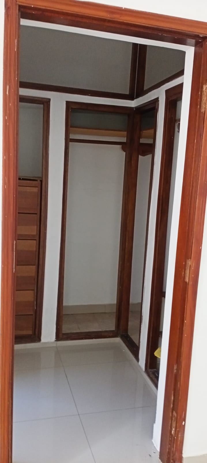 Imagem Casa com 3 Quartos à Venda, 100 m²em Jardim Santa Clara - Taubaté Imagem Casa com 3 Quartos à Venda, 100 m²em Jardim Santa Clara - Taubaté