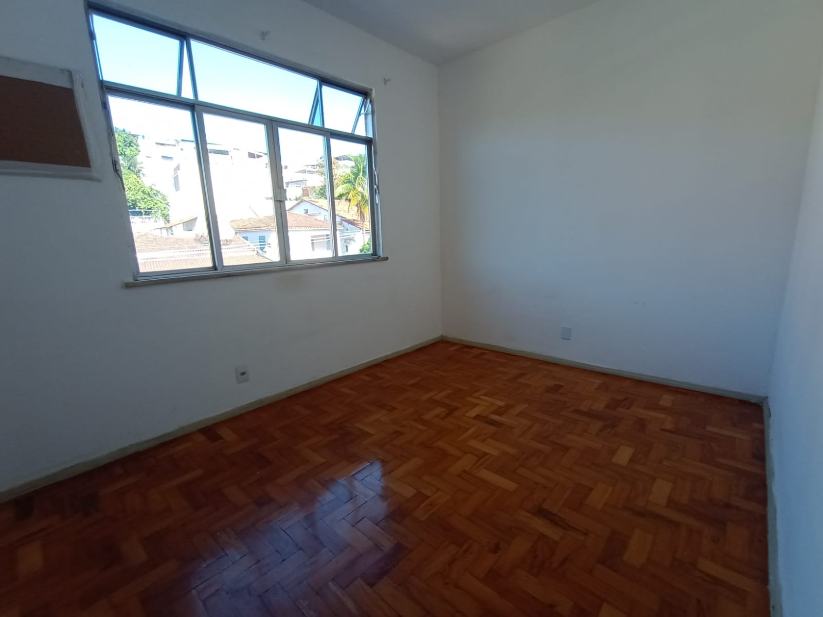 Imagem Apartamento com 2 Quartos à Venda, 70 m²em Bancários - Rio de Janeiro
