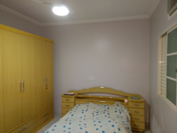 Imagem Casa com 3 Quartos à Venda, 187 m² em Parque Glória IV - Catanduva