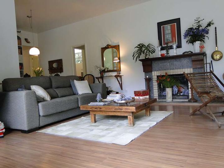 Imagem Casa com 4 Quartos à Venda, 3 m² em Várzea&nbsp; - Teresópolis