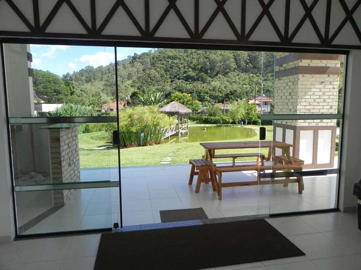 Imagem Casa com 3 Quartos à Venda, 350 m² em Várzea - Teresópolis