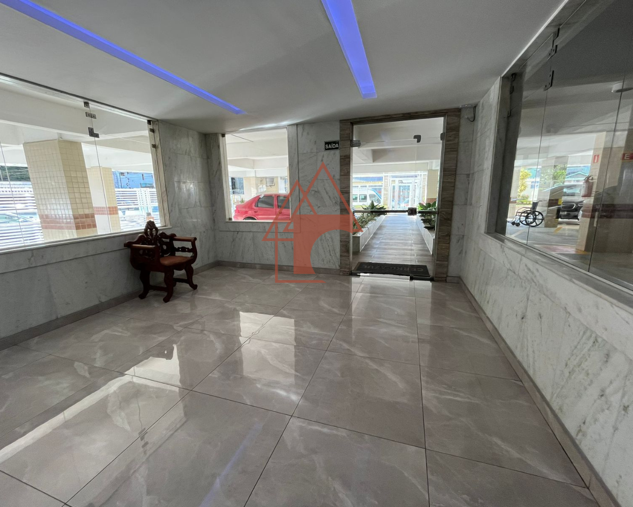 Imagem Apartamento com 2 Quartos à Venda, 93 m² em Marapé - Santos