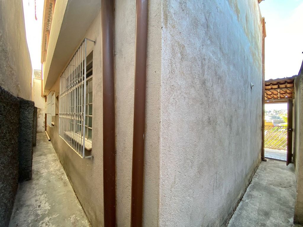 Imagem Casa com 2 Quartos à Venda, 110 m² em Planalto - Belo Horizonte Imagem Casa com 2 Quartos à Venda, 110 m² em Planalto - Belo Horizonte