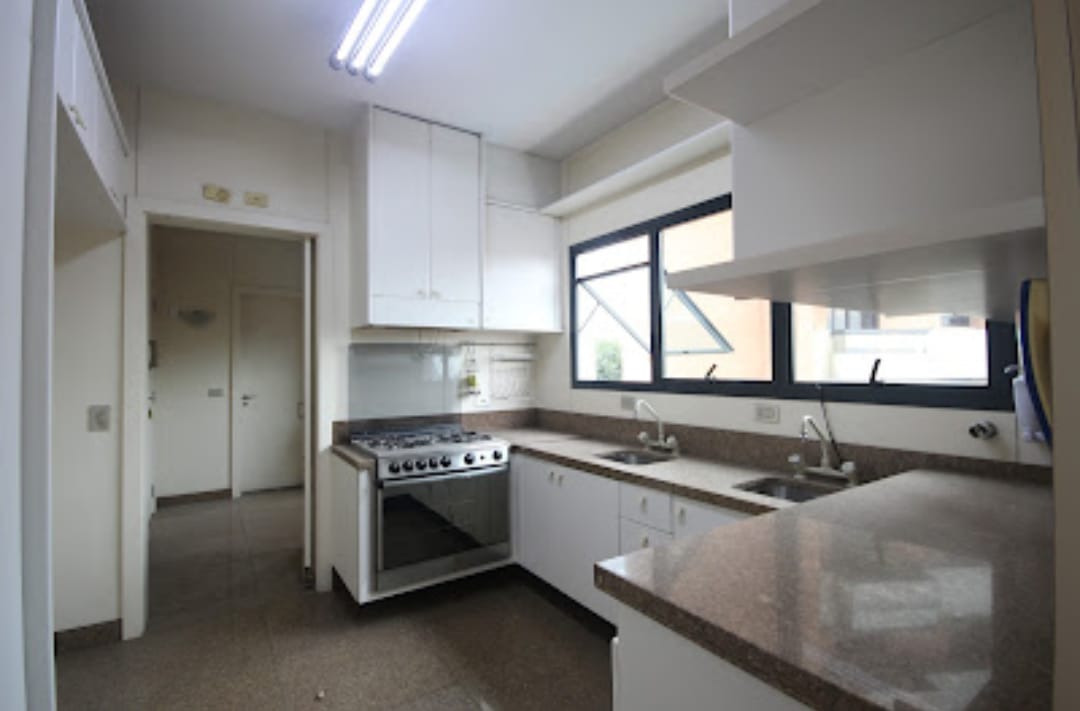 Imagem Apartamento com 4 Quartos à Venda, 202 m²em Jardim Paineiras - São Paulo Imagem Apartamento com 4 Quartos à Venda, 202 m²em Jardim Paineiras - São Paulo
