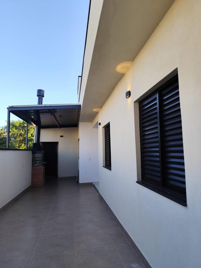 Imagem Casa de Condomínio com 3 Quartos à Venda, 120 m²em Loteamento Terras de São Pedro e São Paulo - Salto Imagem Casa de Condomínio com 3 Quartos à Venda, 120 m²em Loteamento Terras de São Pedro e São Paulo - Salto