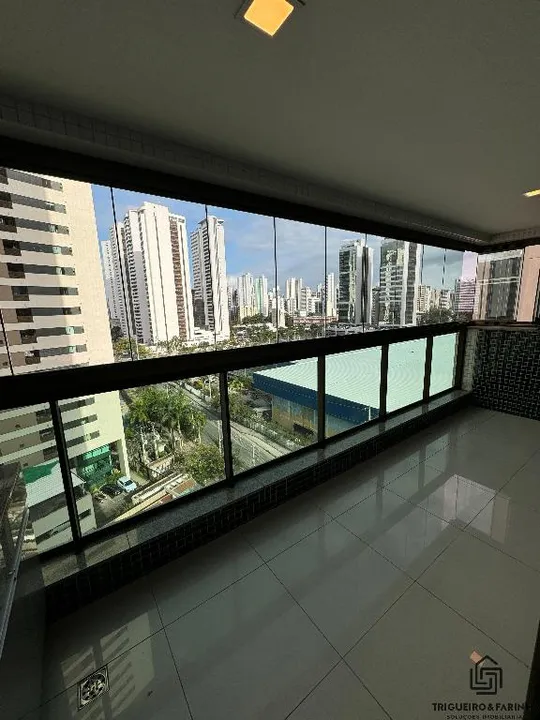 Imagem Apartamento com 4 Quartos à Venda, 125 m²em Boa Viagem - Recife