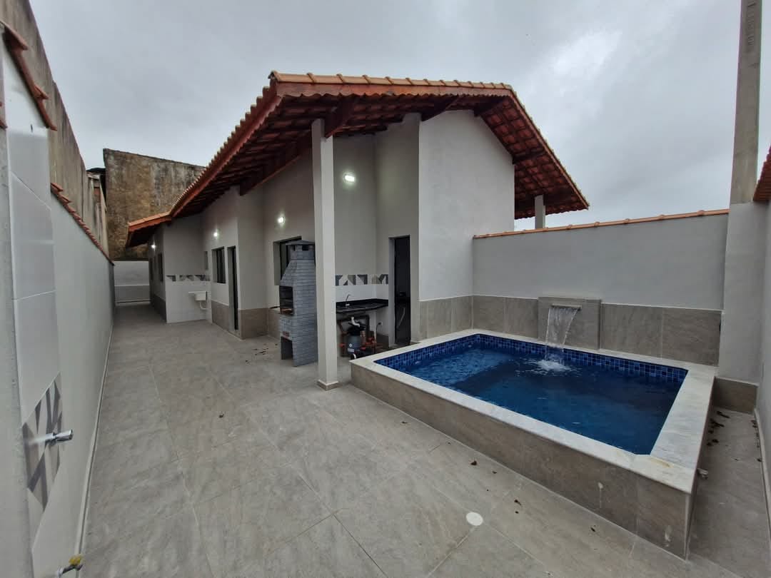 Casa com 2 Quartos à Venda, 5.895 m² em LOTI - Itanhaém