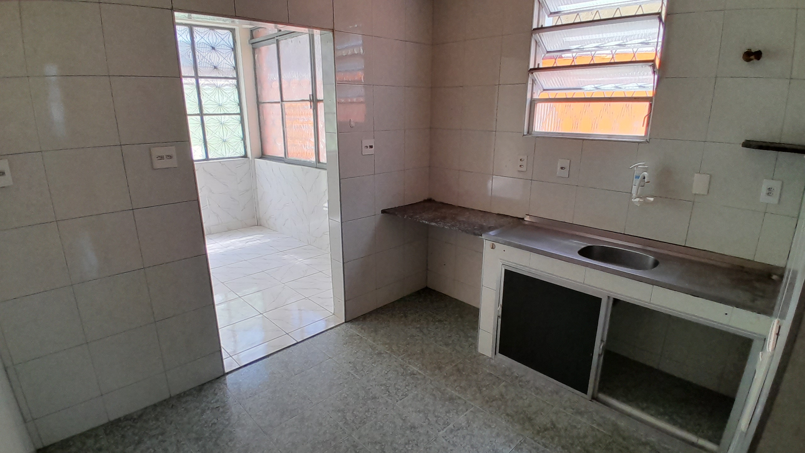Imagem Casa com 4 Quartos à Venda, 144 m² em Padre Miguel - Rio de Janeiro