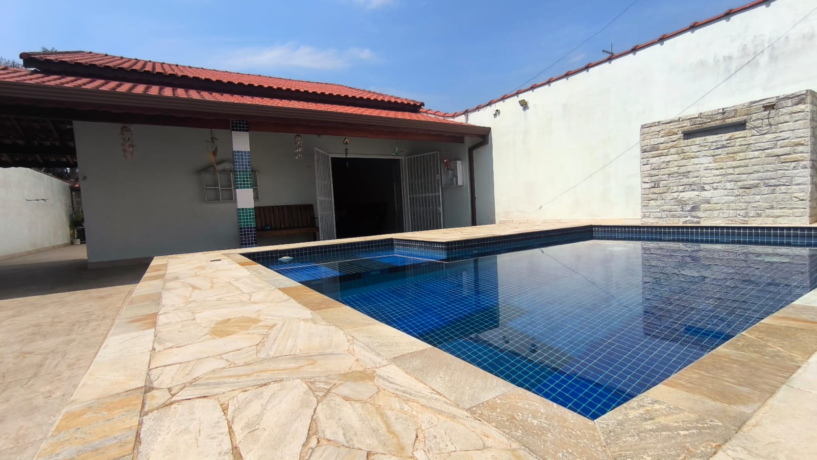 Imagem Casa com 3 Quartos à Venda, 150 m²em Bopiranga - Itanhaém Imagem Casa com 3 Quartos à Venda, 150 m²em Bopiranga - Itanhaém