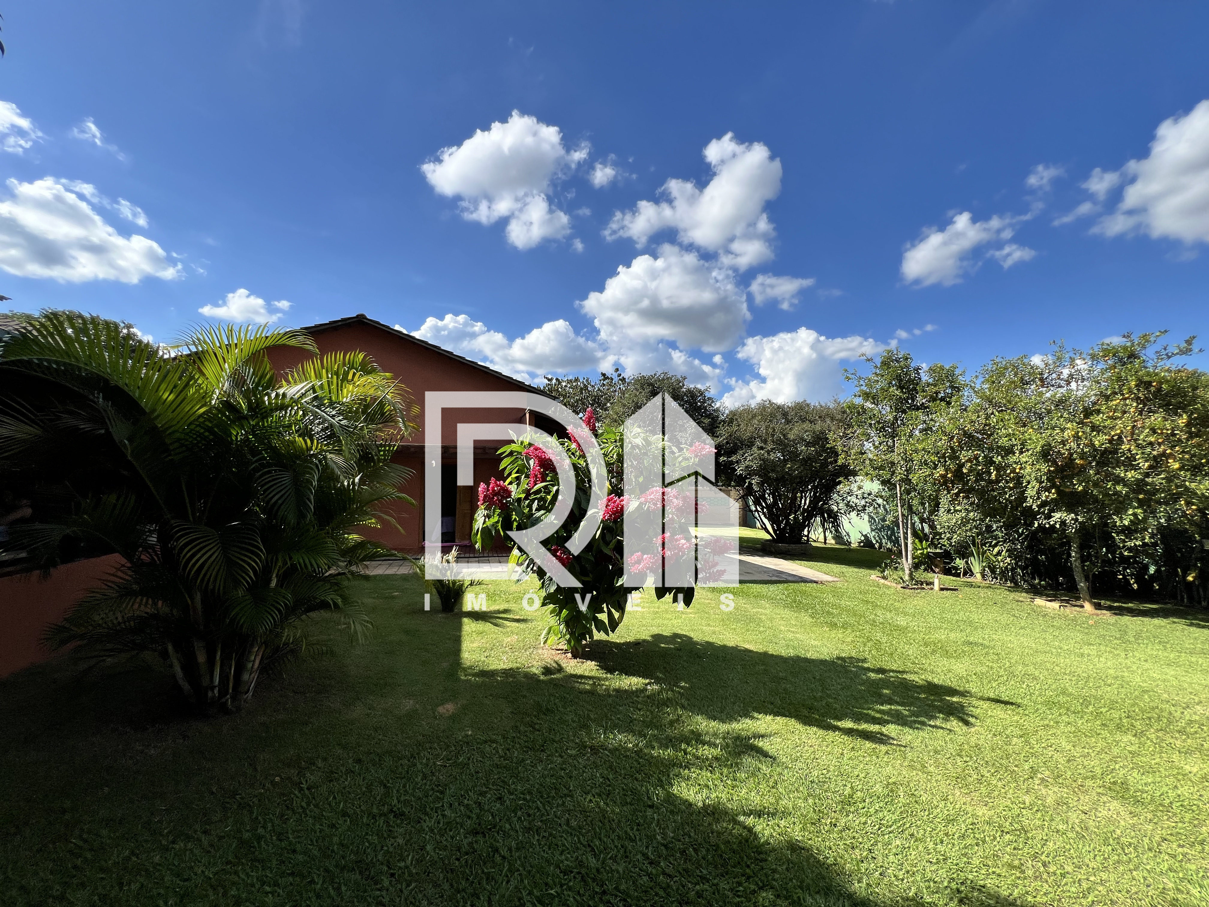 Imagem Casa com 3 Quartos à Venda, 400 m² em Alexânia - Alexânia