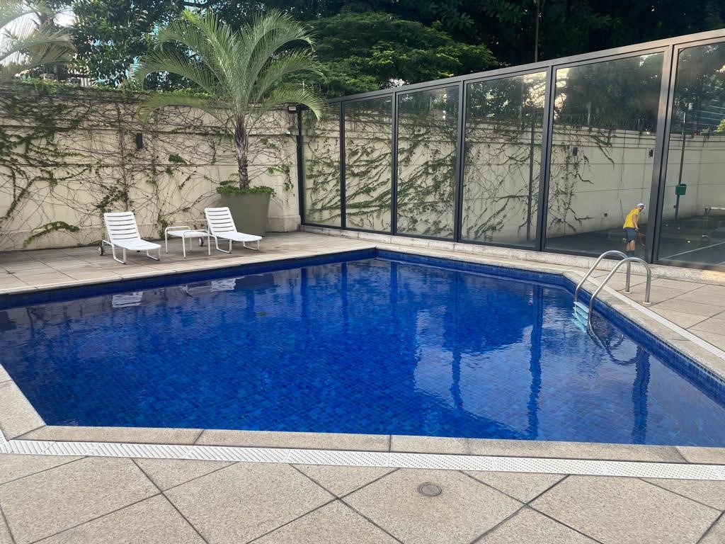 Imagem Apartamento com 4 Quartos à Venda, 220 m²em Itaim Bibi - São Paulo Imagem Apartamento com 4 Quartos à Venda, 220 m²em Itaim Bibi - São Paulo
