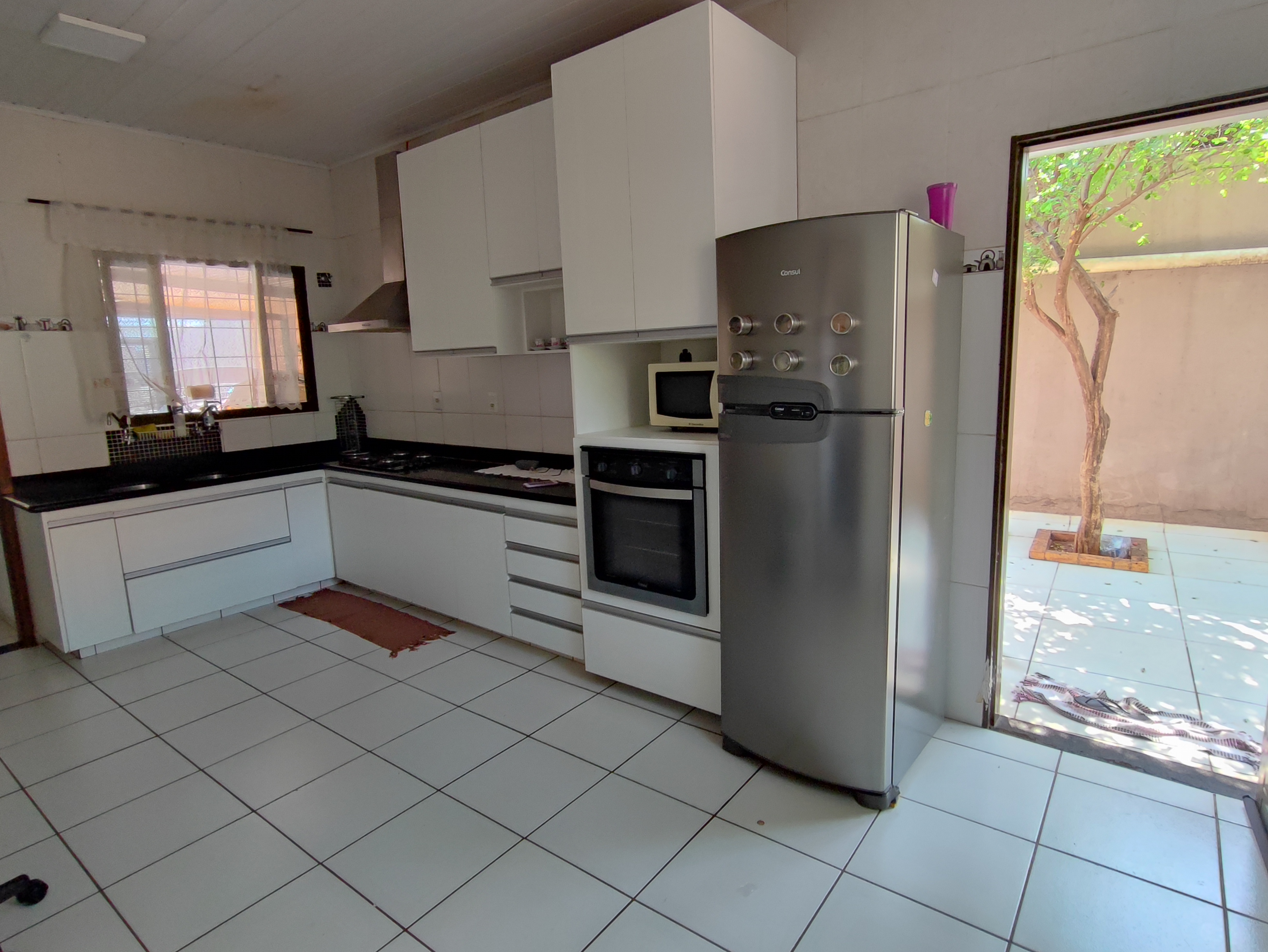 Imagem Casa com 1 Quarto à Venda ou Locação, 360 m²em - Imagem Casa com 1 Quarto à Venda ou Locação, 360 m²em -
