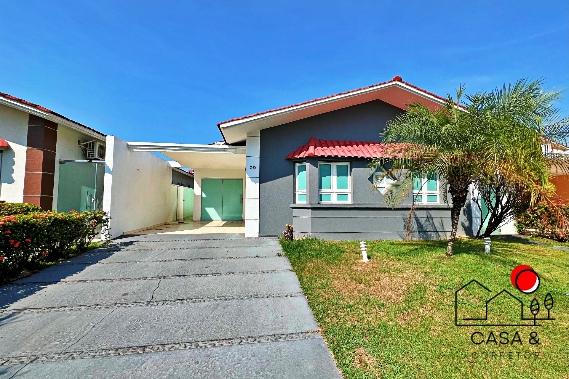 Casa de Condomínio com 3 Quartos à Venda, 143 m²em Flores - Manaus