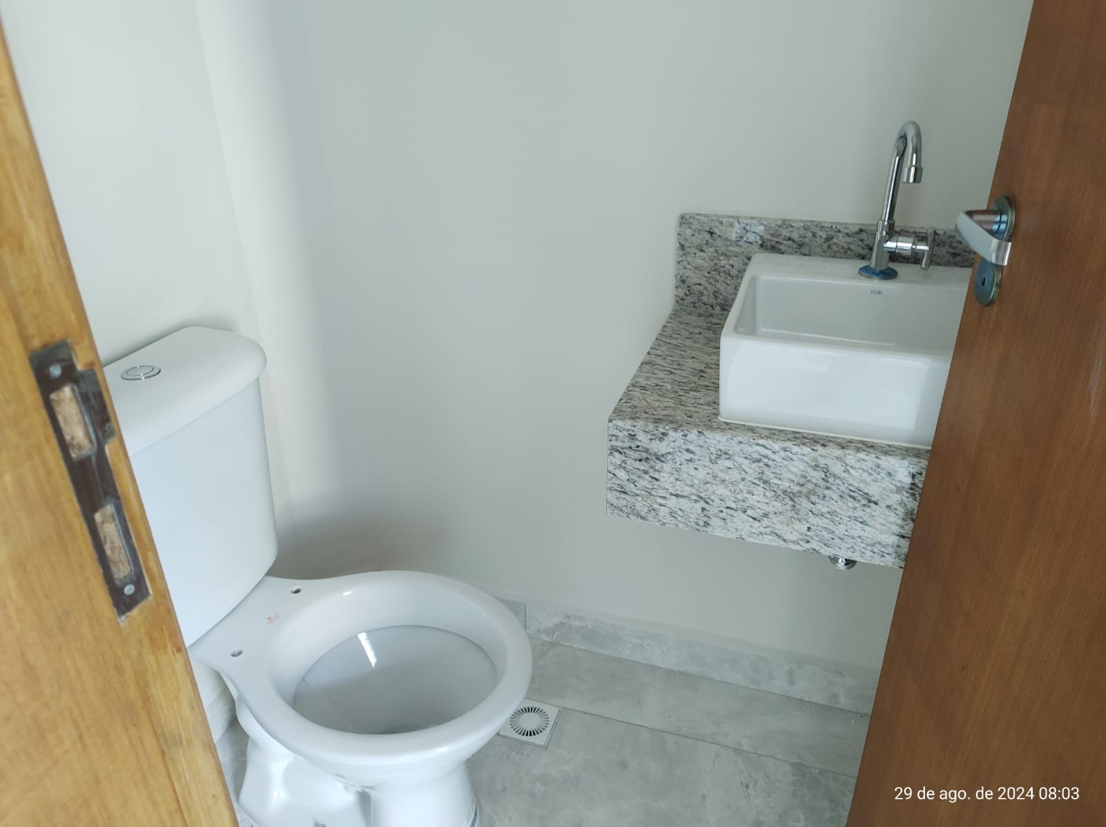 Imagem Casa com 3 Quartos à Venda ou Locação, 121 m²em Vila Belmiro - Santos Imagem Casa com 3 Quartos à Venda ou Locação, 121 m²em Vila Belmiro - Santos
