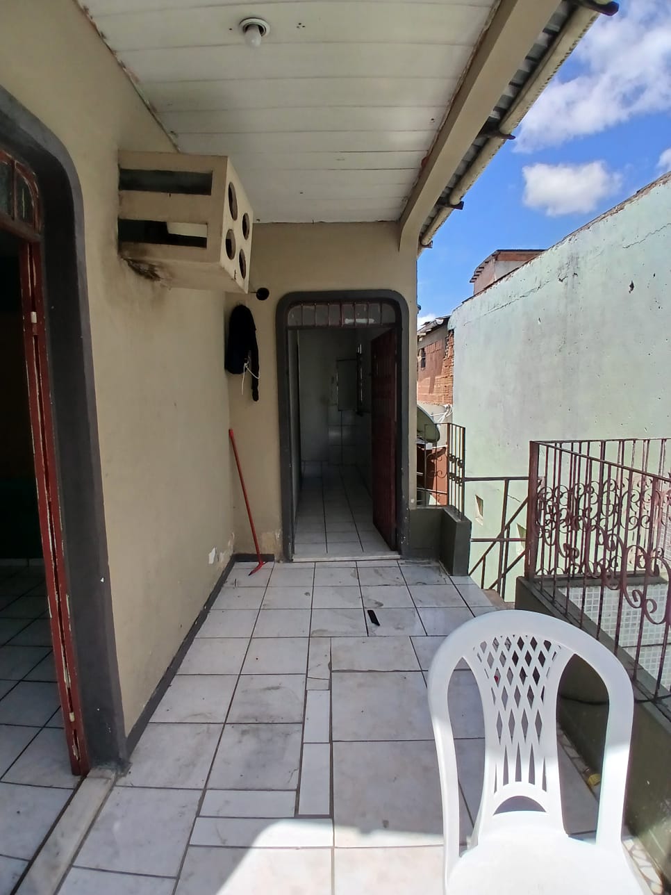 Imagem Edifício Residencial com 7 Quartos à Venda, 121 m² em Redenção - Manaus Imagem Edifício Residencial com 7 Quartos à Venda, 121 m² em Redenção - Manaus