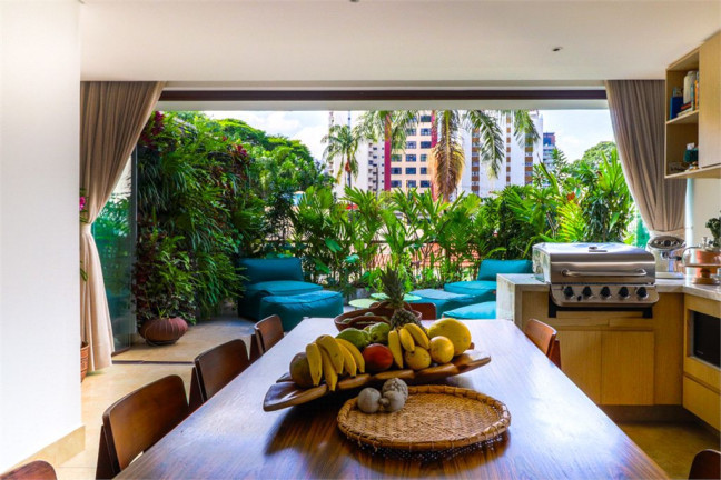 Imagem Casa de Vila com 4 Quartos à Venda, 250 m² em Vila Nova Conceição - São Paulo