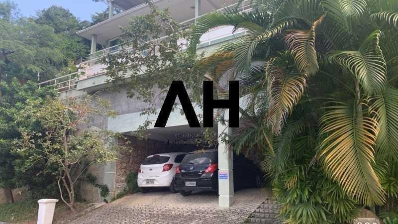 Imagem Casa de Condomínio com 4 Quartos à Venda, 300 m²em Cidade Universitária - Rio de Janeiro Imagem Casa de Condomínio com 4 Quartos à Venda, 300 m²em Cidade Universitária - Rio de Janeiro