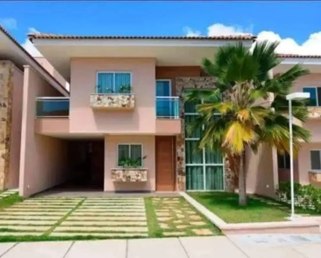 Casa de Condomínio com 3 Quartos à Venda, 176 m²em Precabura  - Eusébio