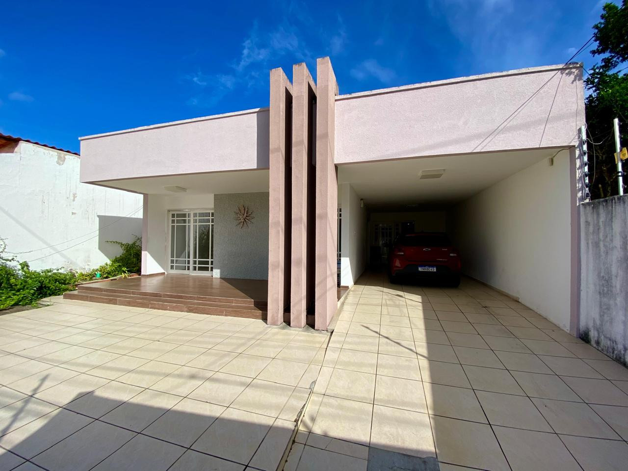 Imagem Casa com 4 Quartos à Venda, 260 m² em Pitanguinha - Maceió Imagem Casa com 4 Quartos à Venda, 260 m² em Pitanguinha - Maceió