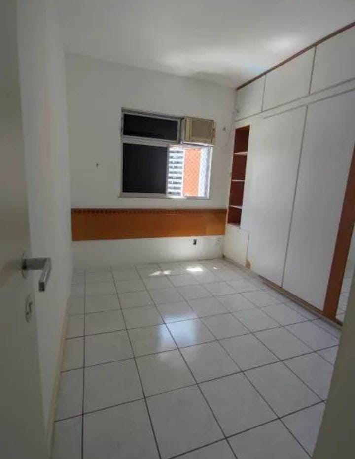Imagem Apartamento com 3 Quartos à Venda, 93 m² em Treze de Julho - Aracaju Imagem Apartamento com 3 Quartos à Venda, 93 m² em Treze de Julho - Aracaju