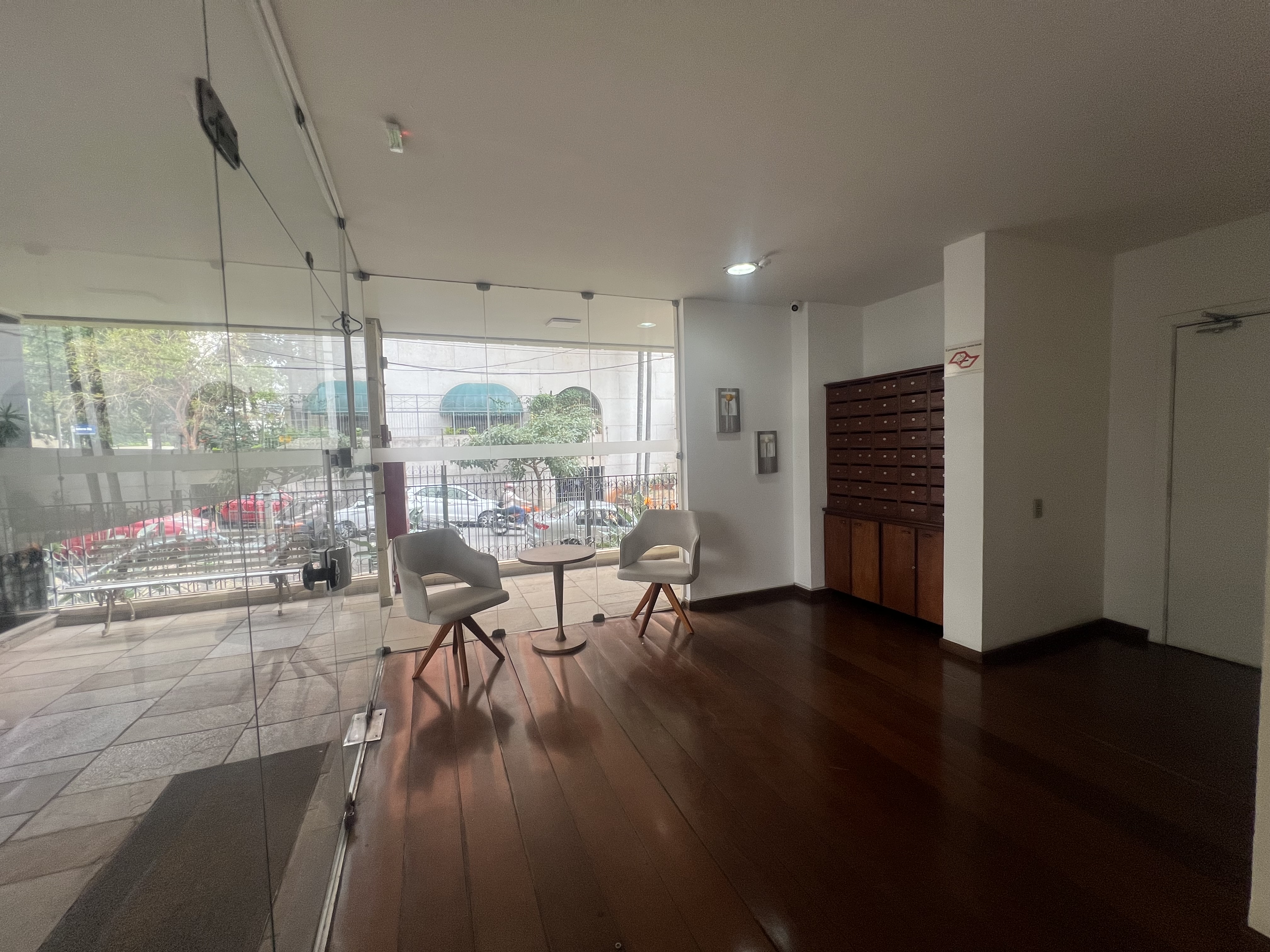 Imagem Apartamento com 1 Quarto à Venda, 50 m² em Cambuí - Campinas