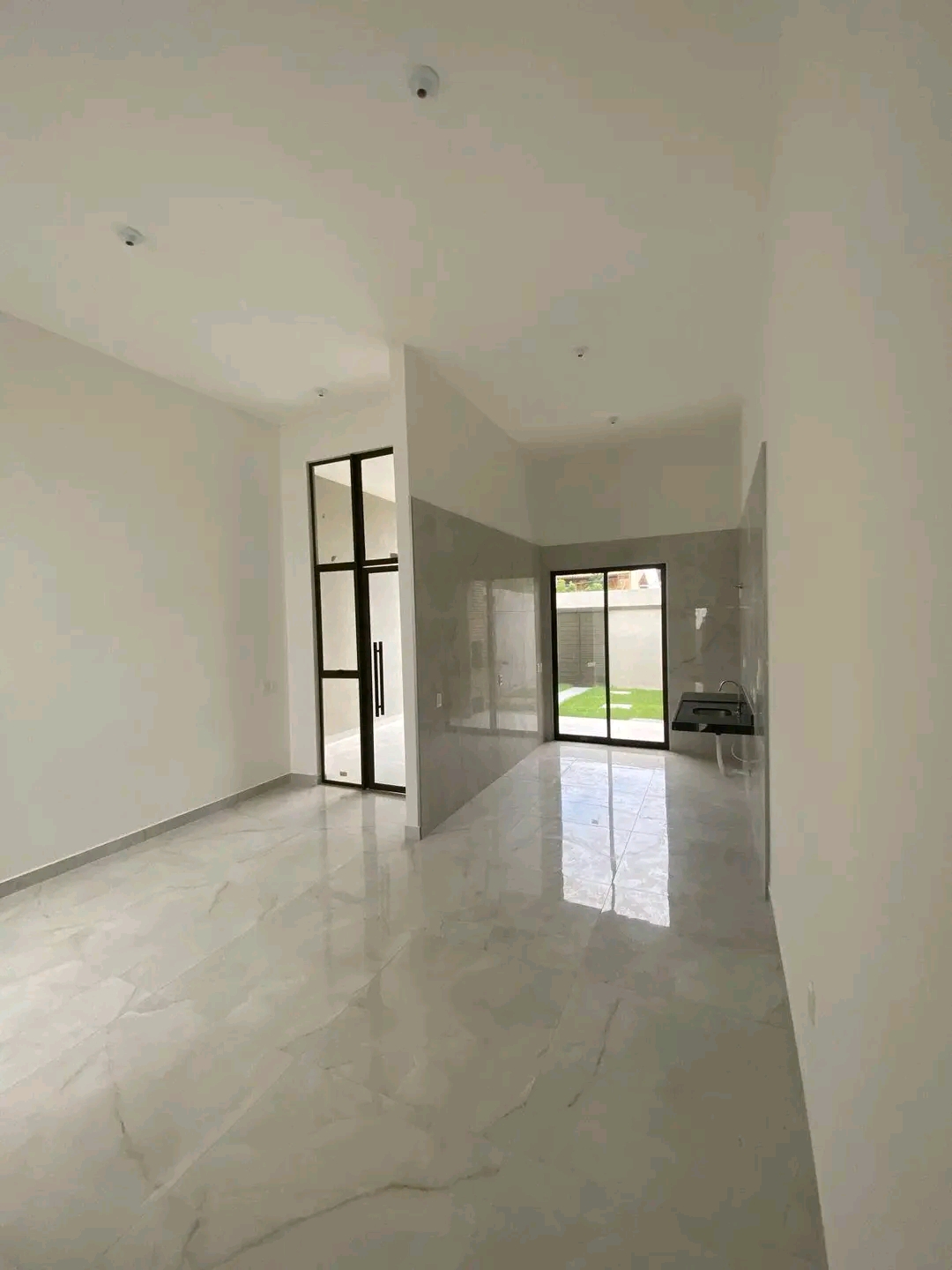 Imagem Casa com 3 Quartos à Venda, 107 m²em Urucunema - Eusebio 