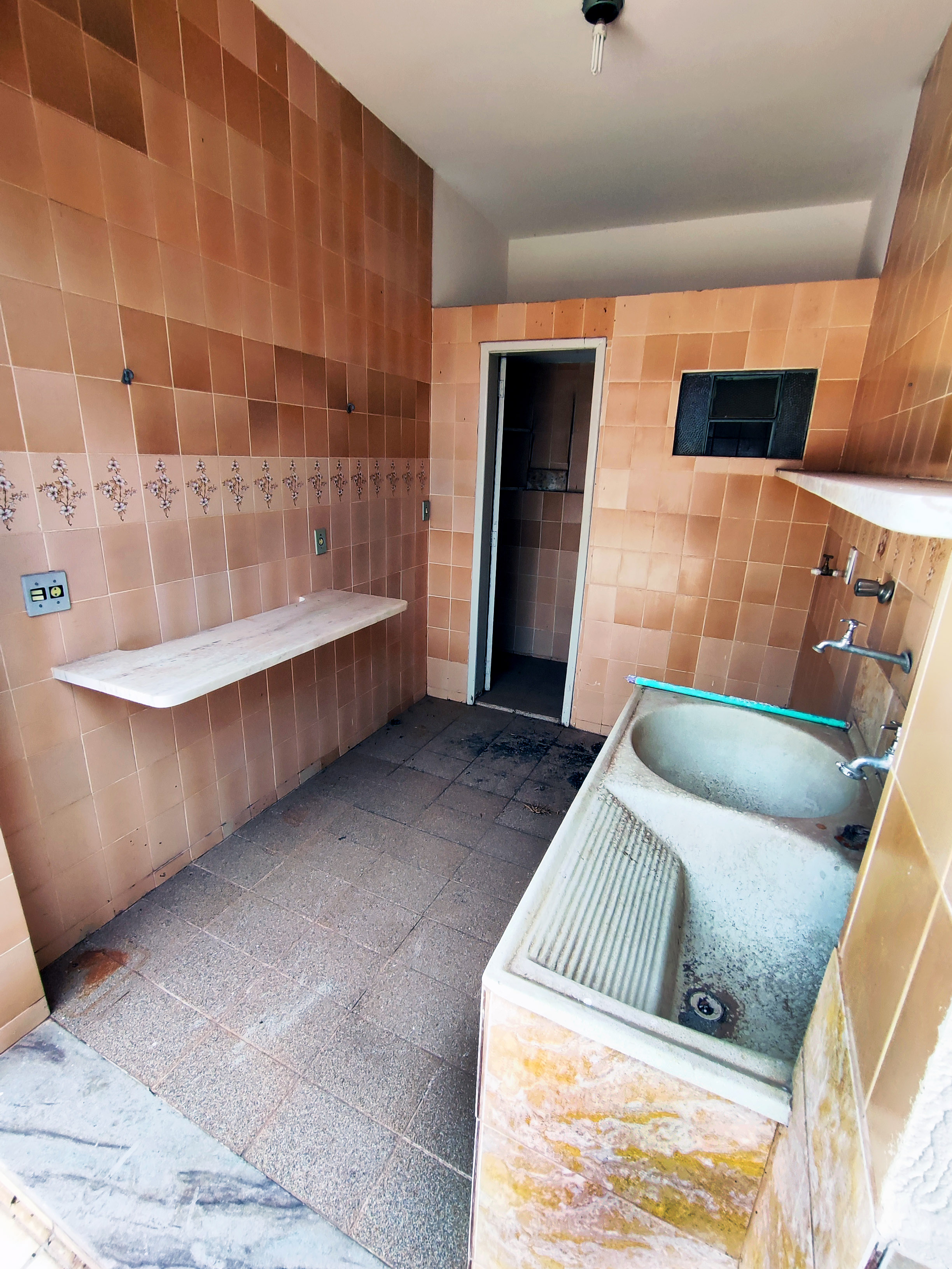 Imagem Casa com 4 Quartos à Venda, 300 m²em Paraíso - Belo Horizonte