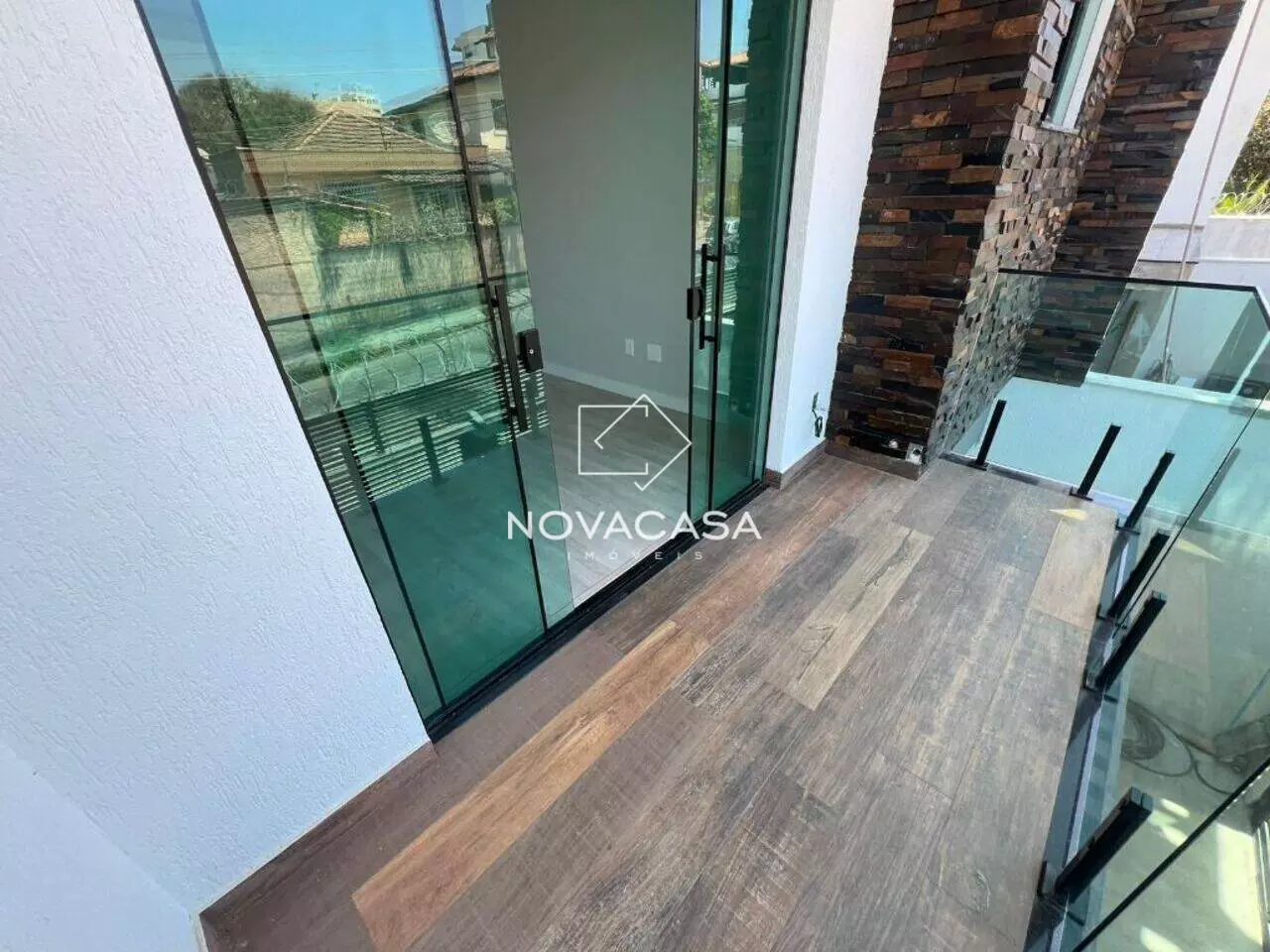 Imagem Casa com 4 Quartos à Venda, 150 m² em Planalto - Belo Horizonte Imagem Casa com 4 Quartos à Venda, 150 m² em Planalto - Belo Horizonte