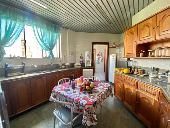 Imagem Apartamento com 3 Quartos à Venda, 260 m² em Nazaré - Belém Imagem Apartamento com 3 Quartos à Venda, 260 m² em Nazaré - Belém