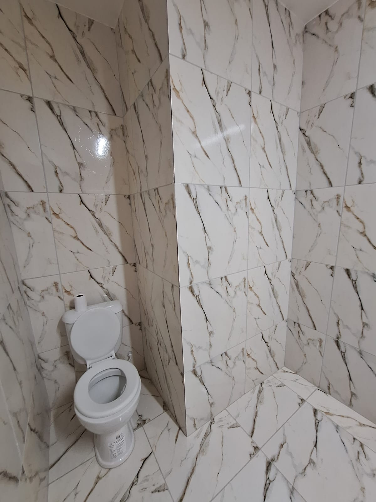 Imagem Casa com 3 Quartos à Venda, 300 m² em Bangu - Rio de Janeiro Imagem Casa com 3 Quartos à Venda, 300 m² em Bangu - Rio de Janeiro