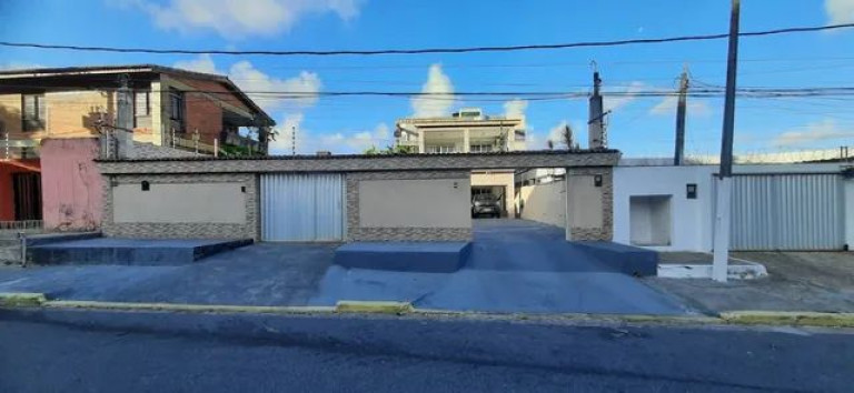 Imagem Casa com 4 Quartos à Venda, 248 m²em Piedade - Jaboatão dos Guararapes Imagem Casa com 4 Quartos à Venda, 248 m²em Piedade - Jaboatão dos Guararapes
