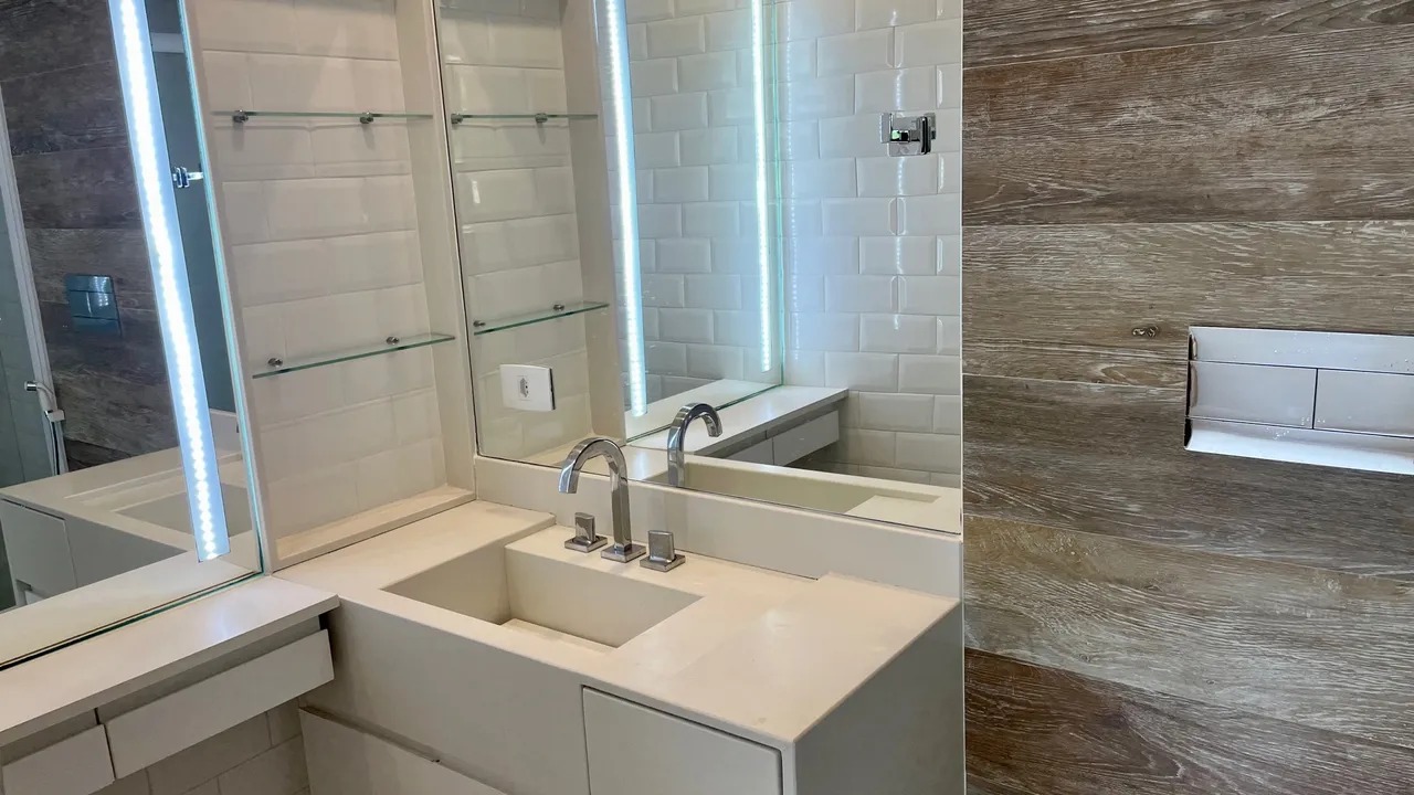 Imagem Apartamento com 3 Quartos à Venda, 114 m²em Laranjeiras - Rio de Janeiro
