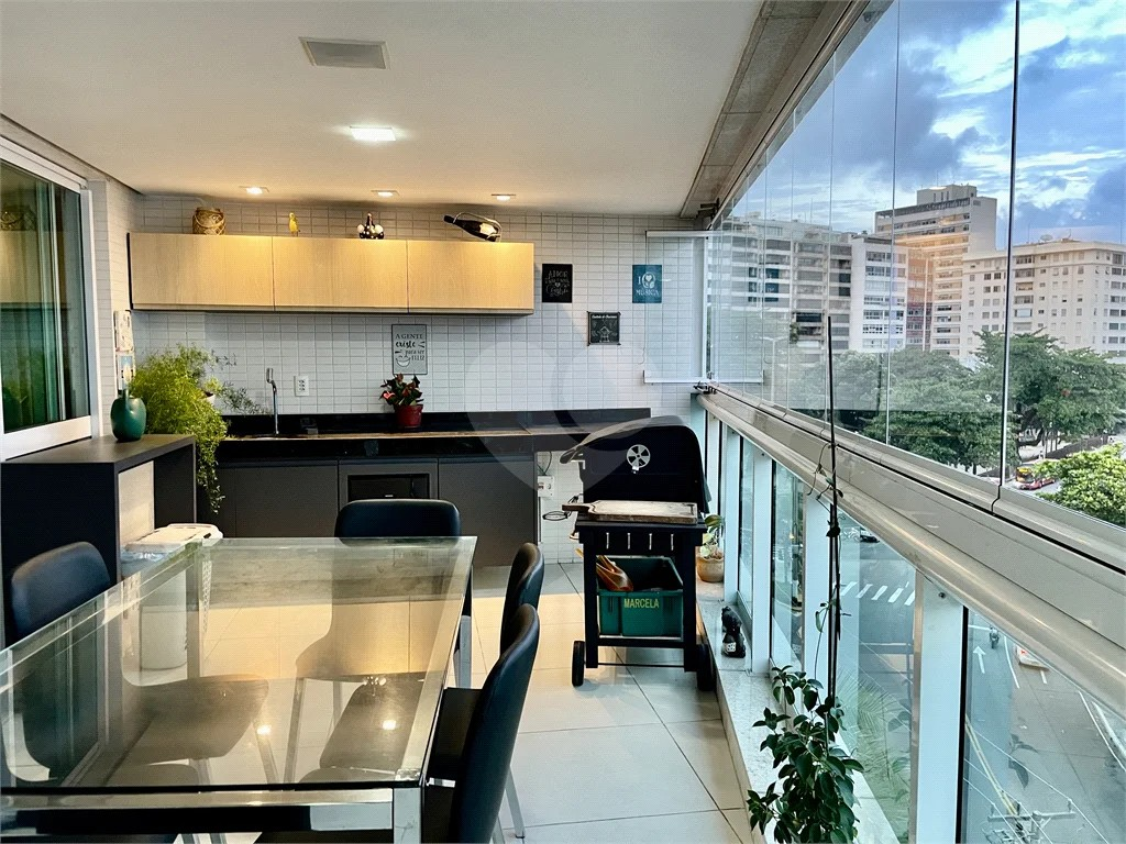 Imagem Apartamento com 4 Quartos à Venda, 230 m²em Icaraí - Niterói Imagem Apartamento com 4 Quartos à Venda, 230 m²em Icaraí - Niterói