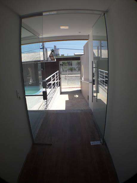 Imagem Apartamento com 2 Quartos à Venda, 80 m² em Lídia Duarte - Camboriú