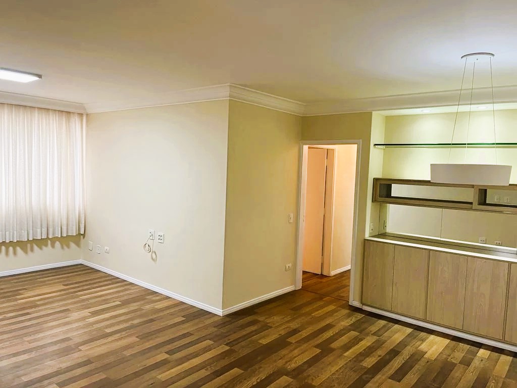 Apartamento com 3 Quartos à Venda, 104 m²em Jardim Paulista - São Paulo