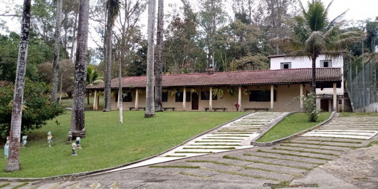 Imagem Chácara com 12 Quartos à Venda, em Centro - Santa Isabel Imagem Chácara com 12 Quartos à Venda, em Centro - Santa Isabel