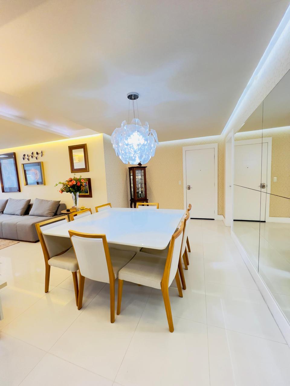 Imagem Apartamento com 4 Quartos à Venda, 160 m²em Praia da Costa - vila Velha Imagem Apartamento com 4 Quartos à Venda, 160 m²em Praia da Costa - vila Velha