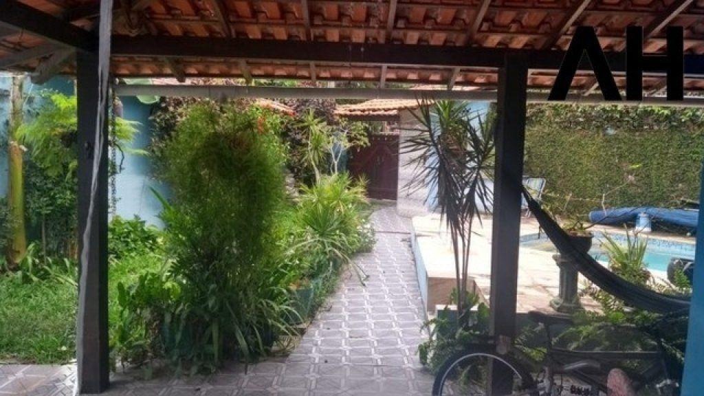 Imagem Casa com 3 Quartos à Venda, 350 m²em Piratininga - Niterói Imagem Casa com 3 Quartos à Venda, 350 m²em Piratininga - Niterói