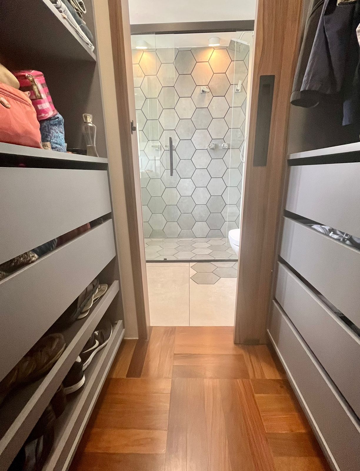 Imagem Apartamento com 2 Quartos à Venda, 75 m²em Moema - São Paulo