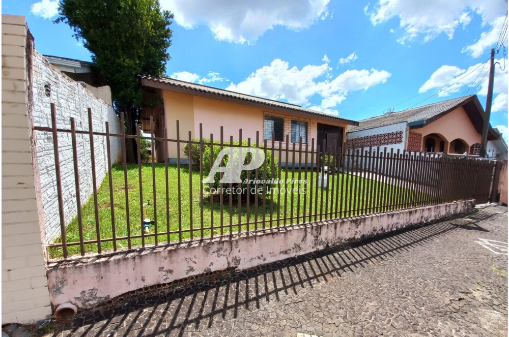 Imagem Casa com 3 Quartos à Venda, 150 m²em Uvaranas - Ponta Grossa Imagem Casa com 3 Quartos à Venda, 150 m²em Uvaranas - Ponta Grossa