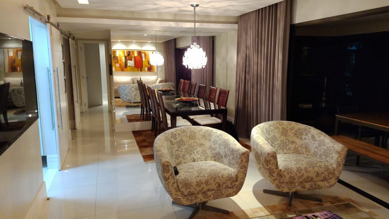 Imagem Apartamento com 4 Quartos à Venda, 142 m² em Alphaville I - Salvador