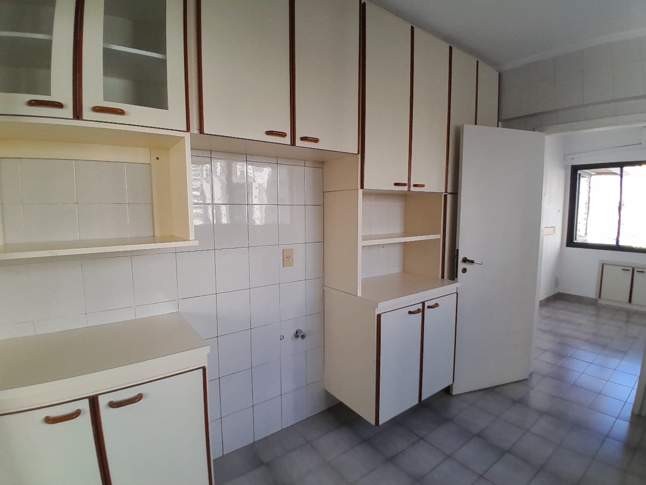 Imagem Apartamento com 3 Quartos à Venda ou Locação, 245 m² em Aclimação - São Paulo