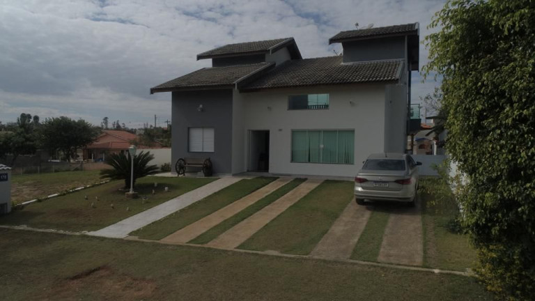 Imagem Casa de Condomínio com 4 Quartos à Venda, em Condomínio Ninho Verde - Porangaba Imagem Casa de Condomínio com 4 Quartos à Venda, em Condomínio Ninho Verde - Porangaba