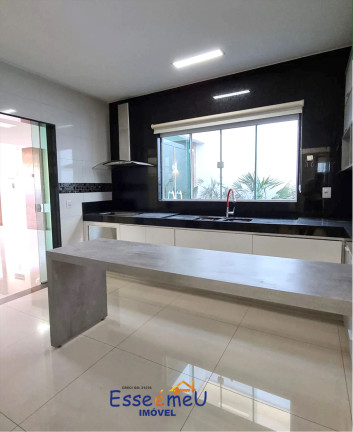 Imagem Casa de Condomínio com 3 Quartos à Venda, 230 m² em Jardins Madri - Goiânia Imagem Casa de Condomínio com 3 Quartos à Venda, 230 m² em Jardins Madri - Goiânia