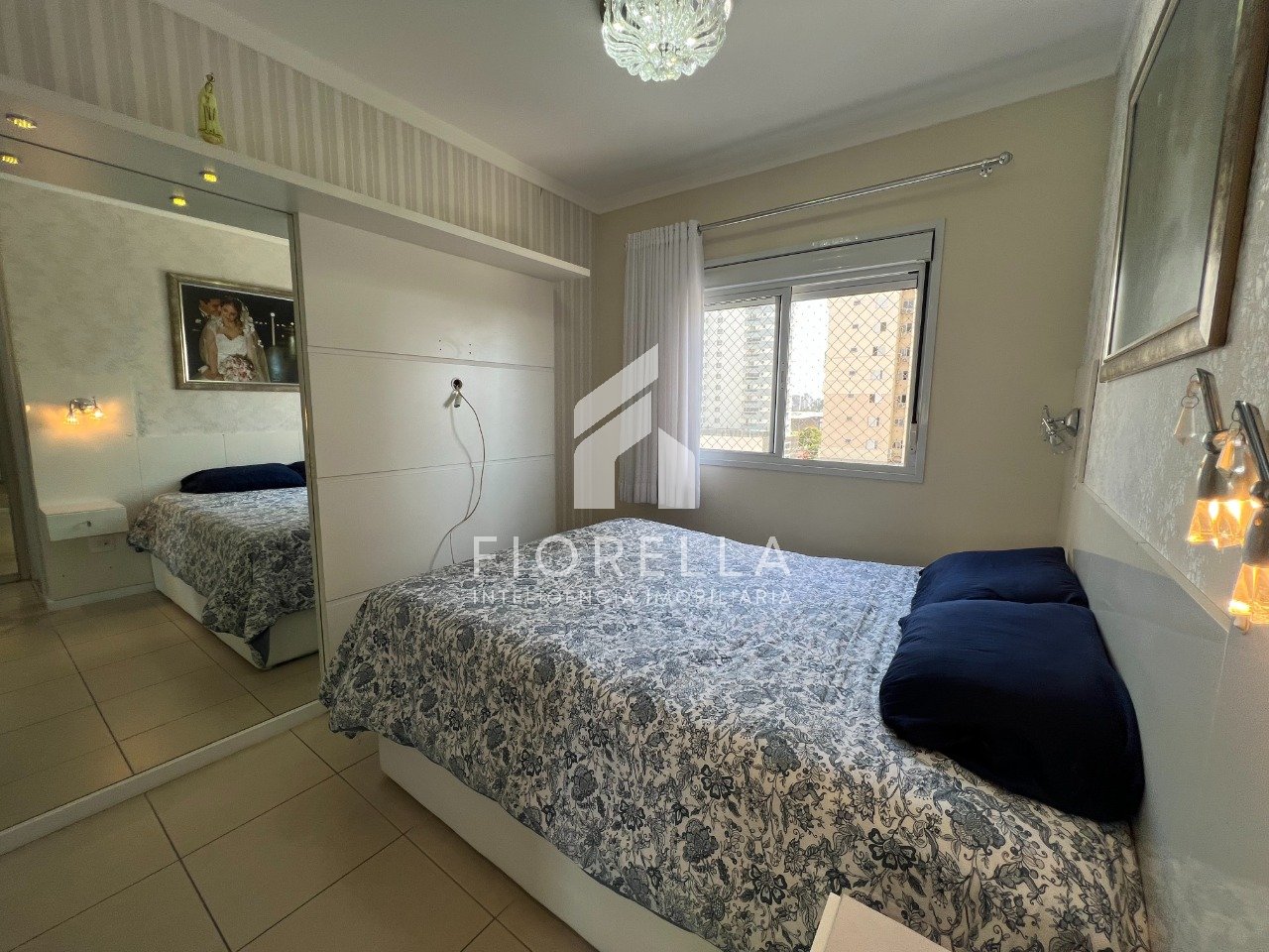Imagem Apartamento com 2 Quartos à Venda, 74 m²em Kobrasol - São José